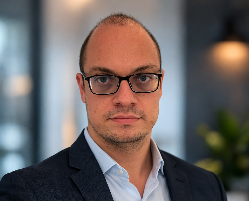 Lucian Lazar, SQL and AI trainer